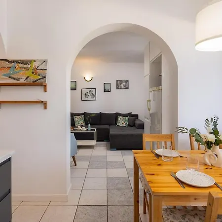 דירה Jelena - Beachfront 2 Bedroom Family